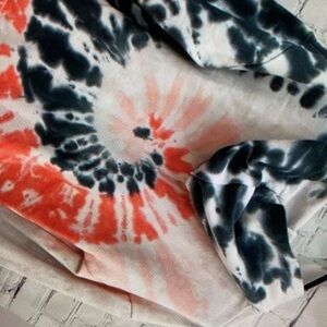 Preowned condition and stylish design blouse